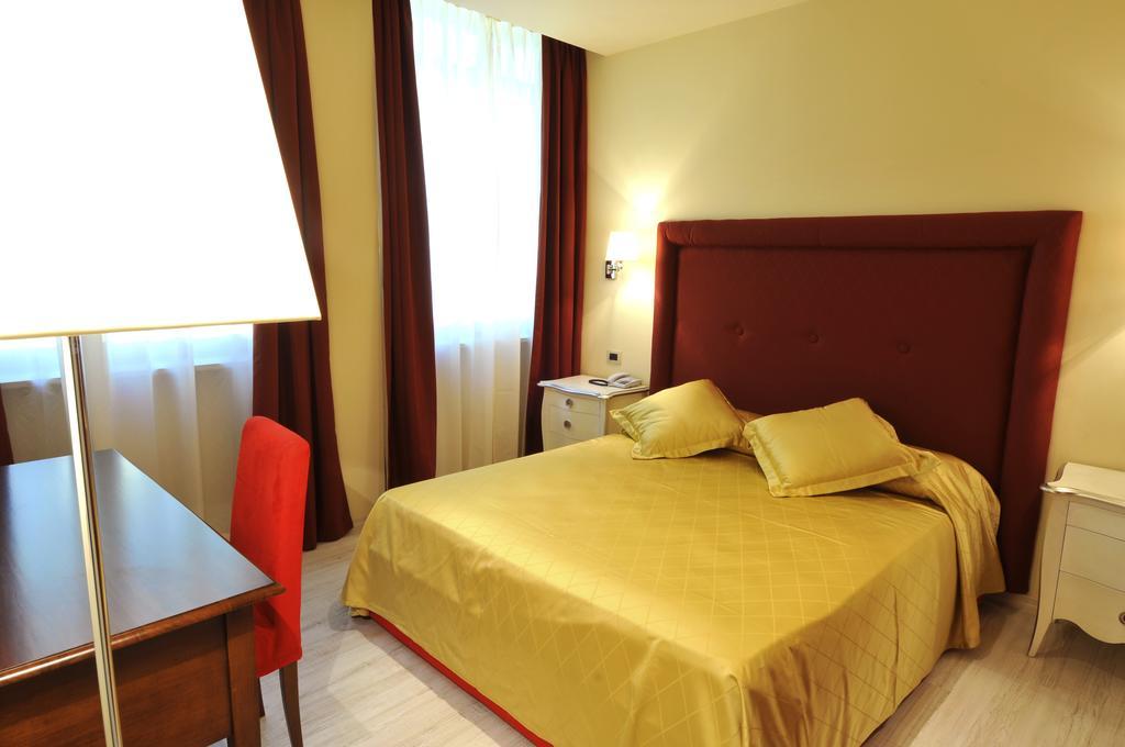 Residence Diamanterosso Terni Kamer foto