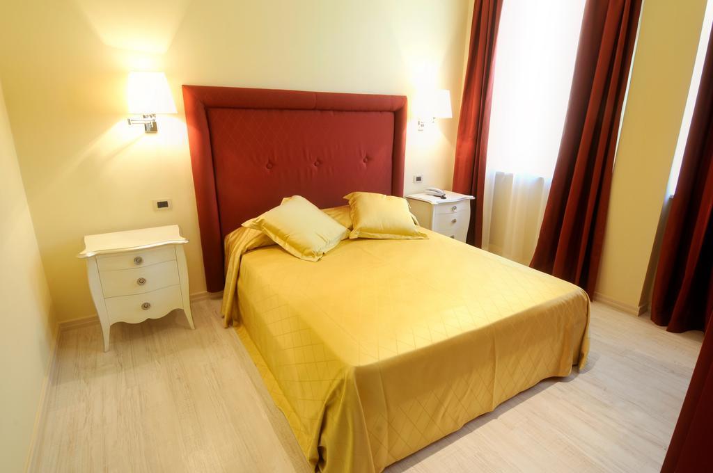 Residence Diamanterosso Terni Buitenkant foto