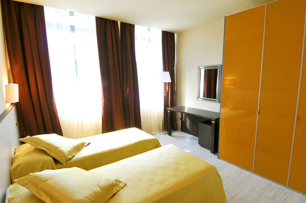 Residence Diamanterosso Terni Buitenkant foto